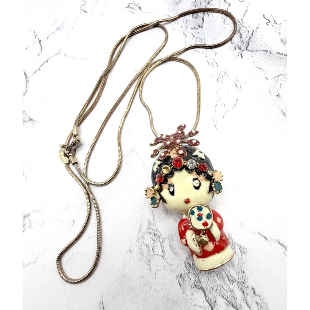 Geisha Style Articulated Doll Pendant Necklace Express 32 Inch Snake Chain